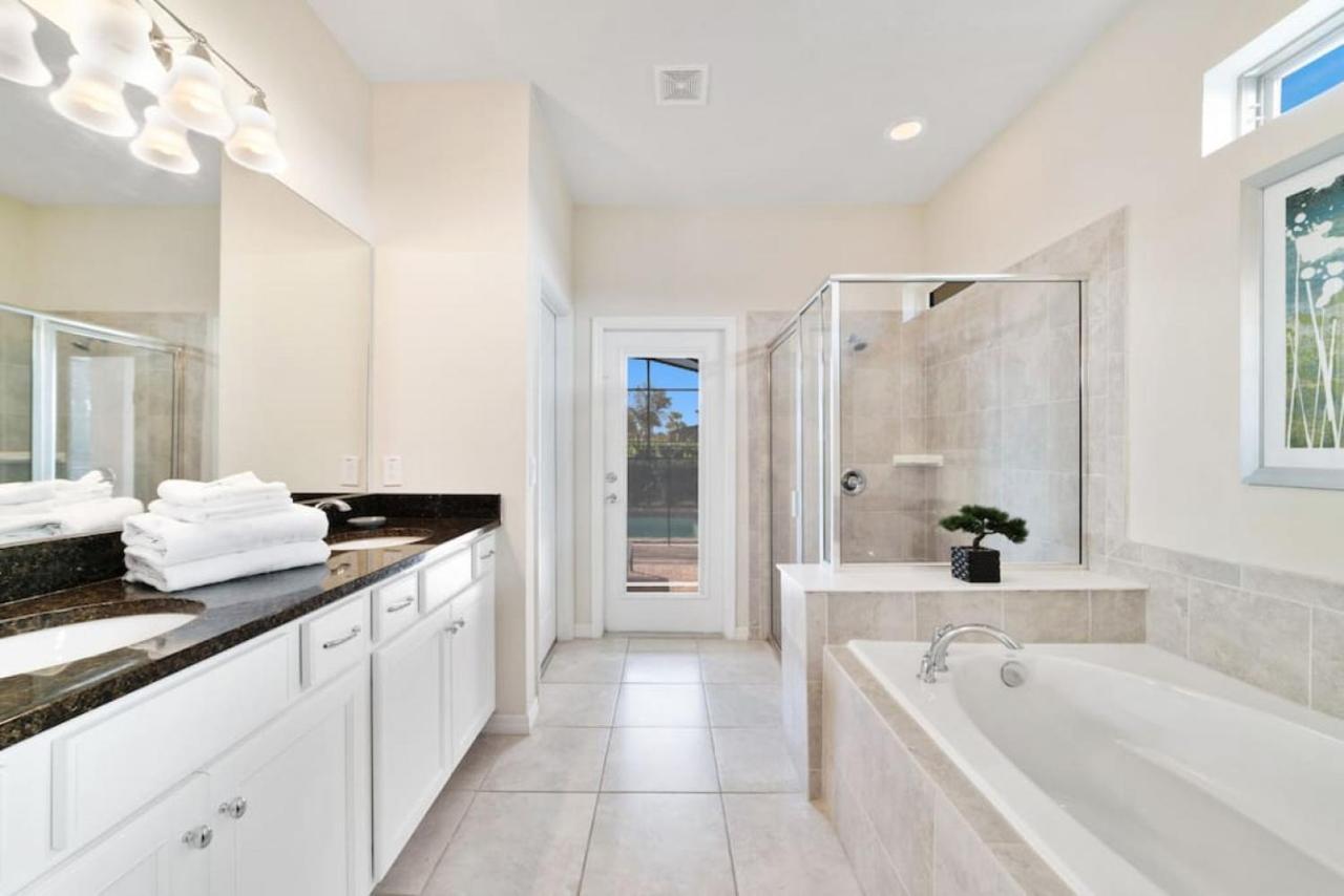 Luxury New Villa Near Disney With Pool 6Bedrooms Kissimmee Eksteriør bilde